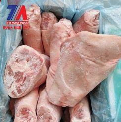 BẮP GIÒ HEO TRƯỚC TONIES