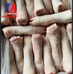 MÓNG HEO SAU Q6